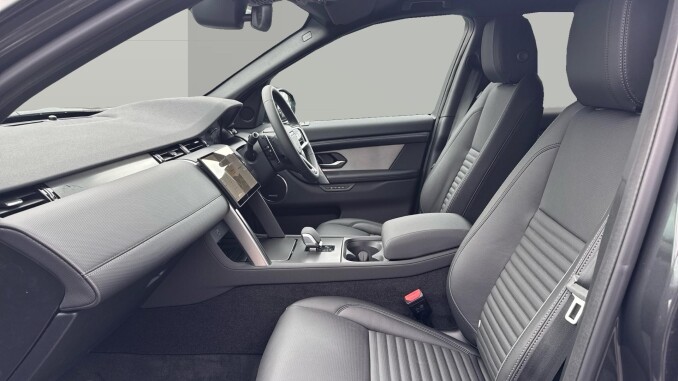 Land Rover Discovery Sport 2.0 D200 Landmark 5dr Auto [5 Seat] Diesel Station Wagon - Image 3
